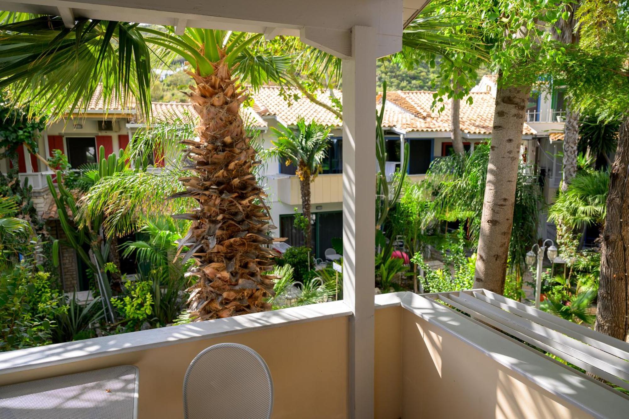 Rouda Bay Beach Hotel Mikrósz Jalósz Kültér fotó